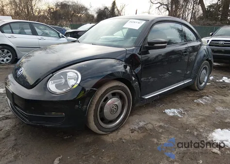2013 Volkswagen Beetle 2.5L из США, поврежденный, VIN 3VWJP7AT9DM621948